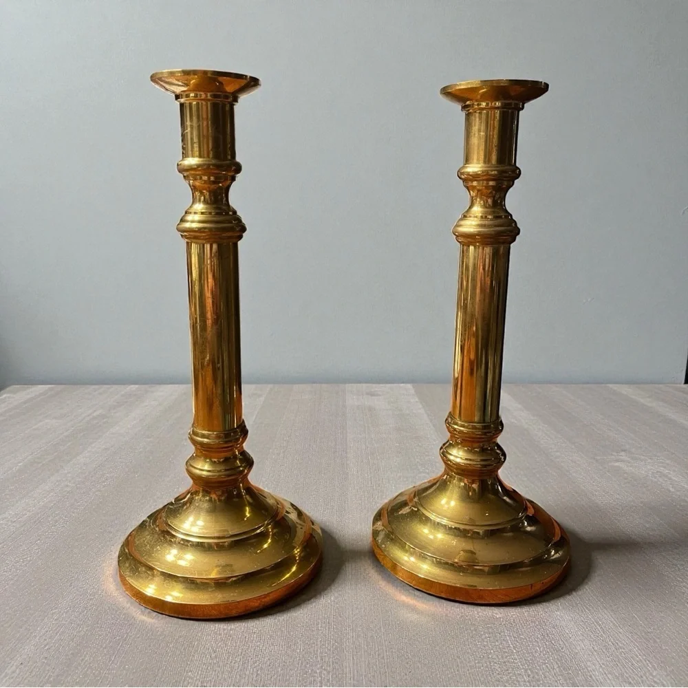 Vtg Brass Candlestick Holders Pair Fluted Column Round Step Base Heavy MCM 10